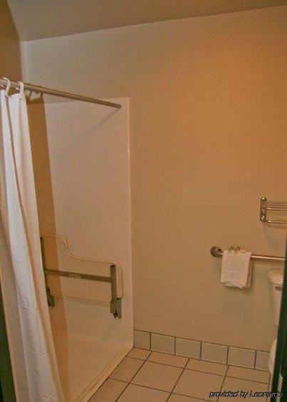 Travelodge By Wyndham Vaughn Camera foto